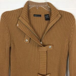 MODA Intl Brown Long Sleeve Sweater size S